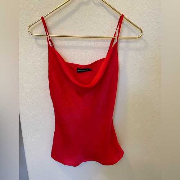 Pretty Little Thing ❤️ Red Satin Cowl Neck Top - Picture 1 of 4